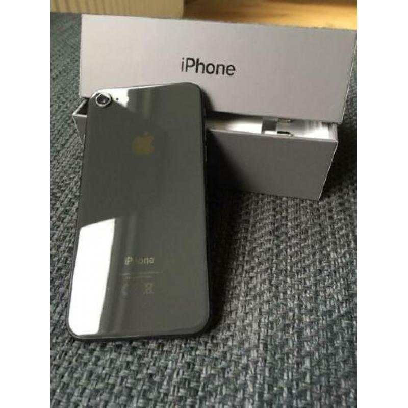 iPhone 8 64GB space grey
