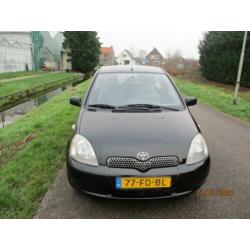 Toyota Yaris 1.3-16V VVT-i Sol