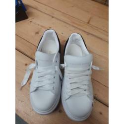 alexander mqueen schoenen maat 40 als nieuw