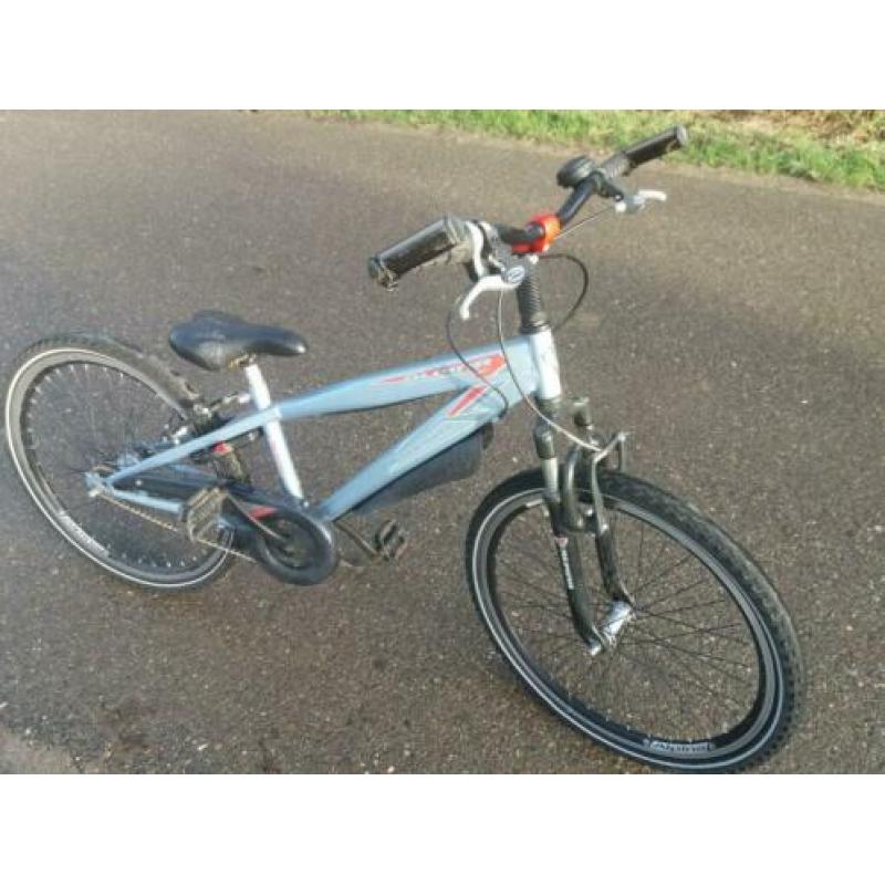 Alpina Powerbike 24 inch. Leuk gebruikt fietsje