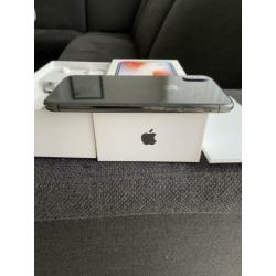 Iphone x 256 gb kras en deuk vrij 16 maanden oud compleet!!!