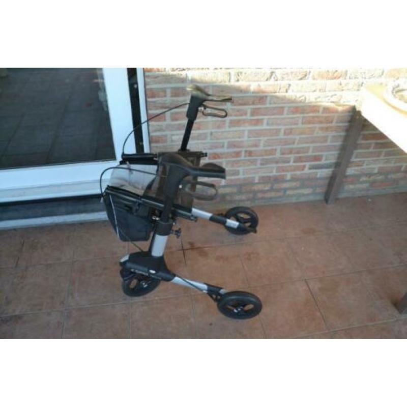 Te koop Topro Troja 2G Rollator in nieuwstaat
