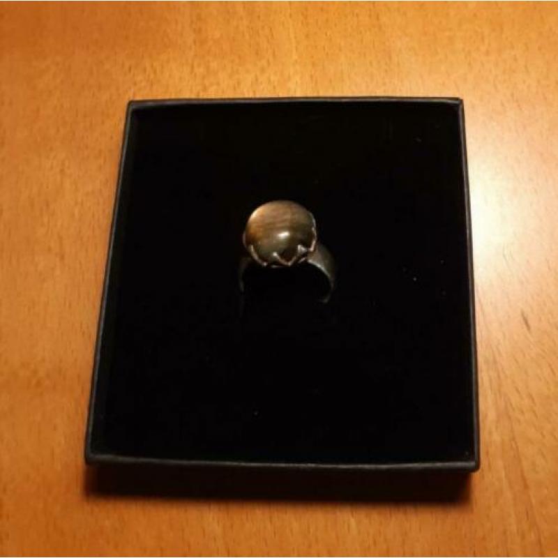 Fraaie zilveren ring met Labradoriet - nog nieuw!
