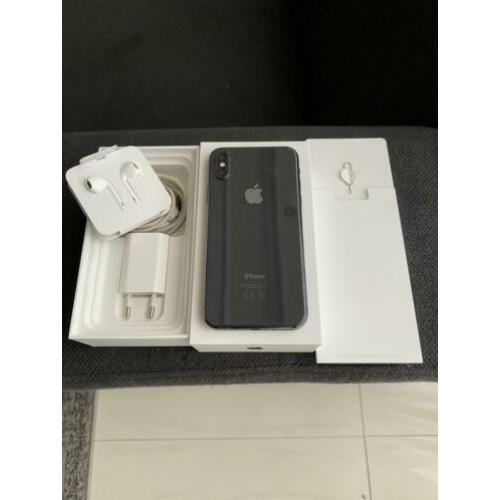 Iphone x 256 gb kras en deuk vrij 16 maanden oud compleet!!!