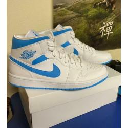 EU 41 - Air Jordan 1 Mid UNC
