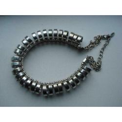 Gothic ketting, ovale ringen als versiering merk WJ France!