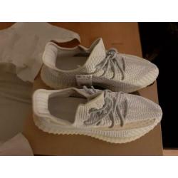 Adidas Yeezy Boost 350 v2 Lundmark