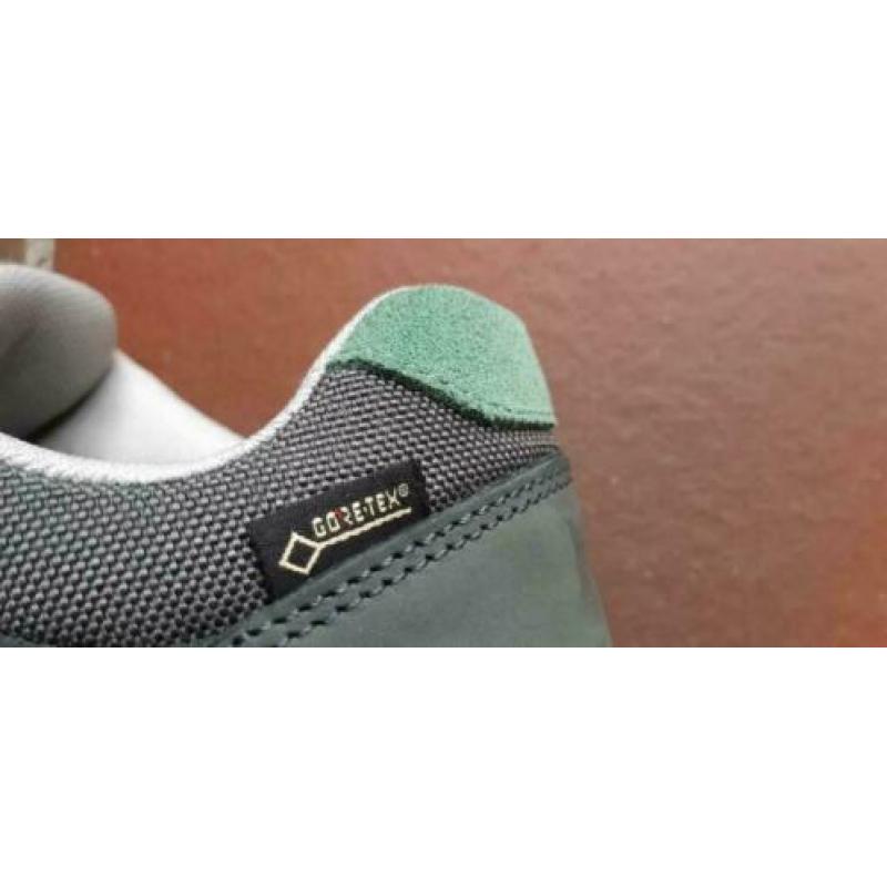 Schoenen (maat 39) volledig leer