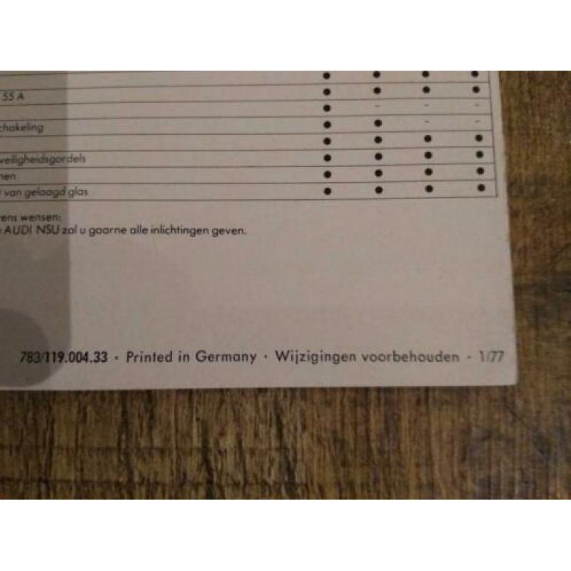 Volkswagen Derby folder uit 1977 keurige staat !