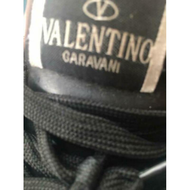 Originel valentino garavani maat 42