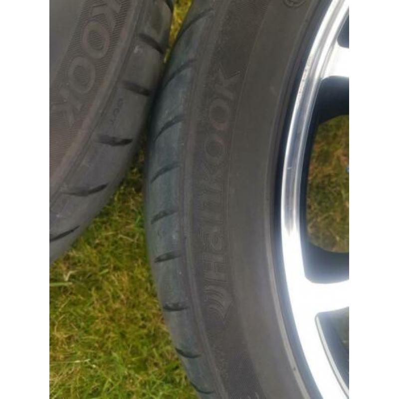 Velgen en banden 195/45R16