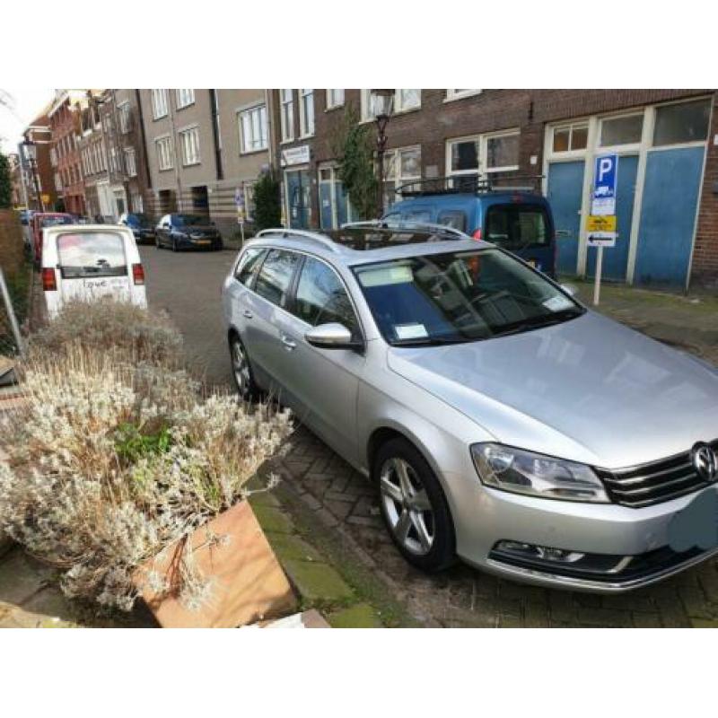 Volkswagen Passat 1.4 TSI Ecofuel Variant DSG 2011 Grijs