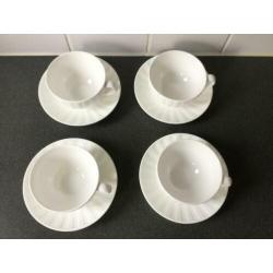 Wedgwood Night and Day Cappuccino kop en schotels (4)