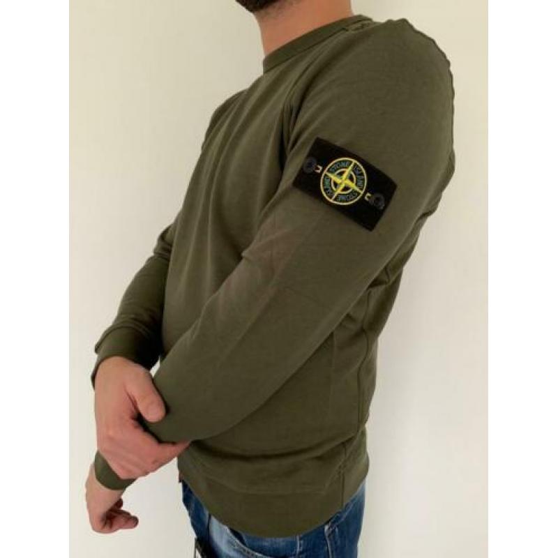 4 Truien €120,- Dsquared Stone Island Gucci Fendi Valentino