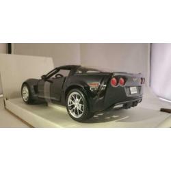 Chevrolet Corvette Stingray Schaal 1:24