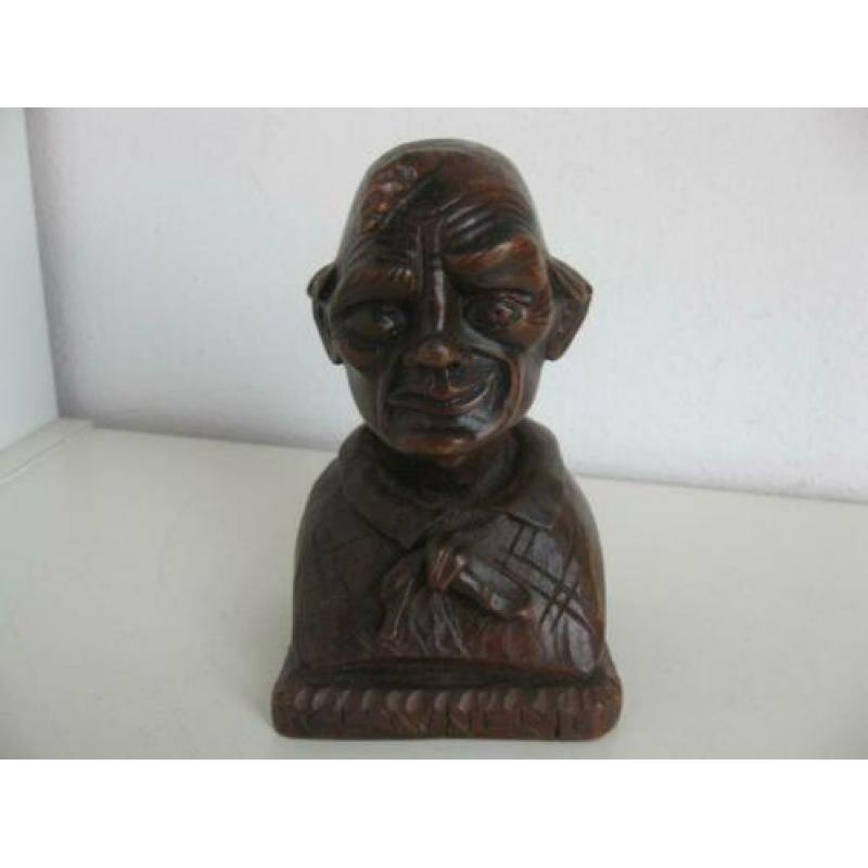 Clownerie. Houten beeldje. "Naar van Gestel".