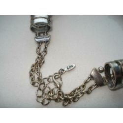 Gothic ketting, ovale ringen als versiering merk WJ France!