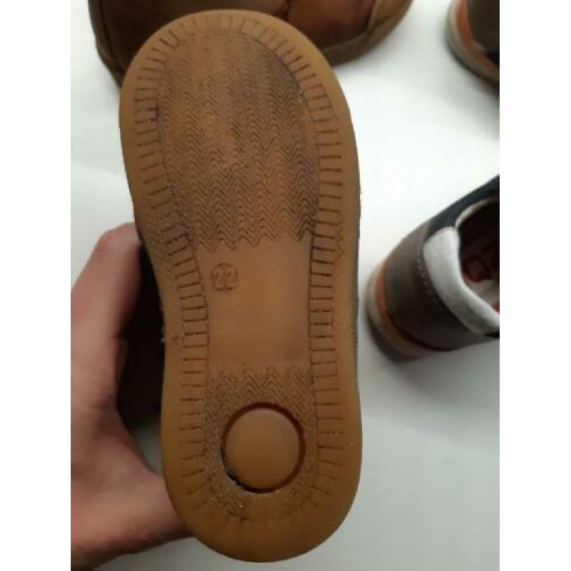 Koopje, twee paar jongens schoenen maat 22 Keq & Braqeez