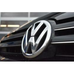 Volkswagen GOLF 1.2 TSI 105PK BM TECHN. Aut. I Navi I Bluet