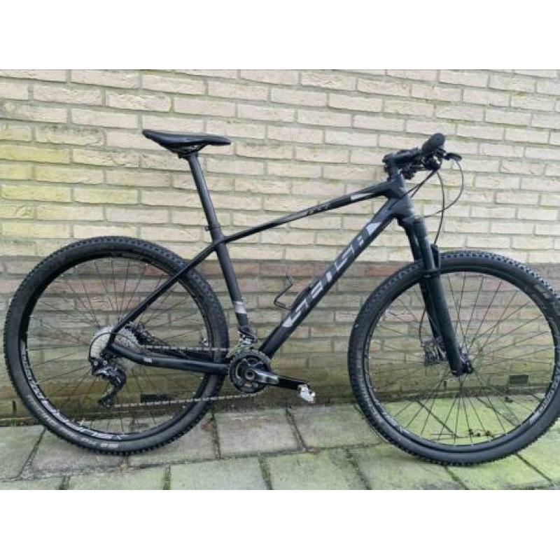Sensa Fiori SL 29-er vol carbon 11 speed XT afmontage (2019)