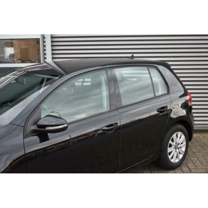 Volkswagen GOLF 1.2 TSI 105PK BM TECHN. Aut. I Navi I Bluet