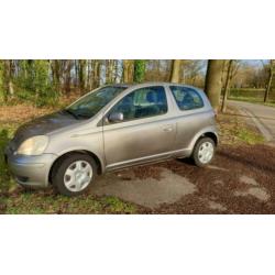 Toyota Yaris 1.0 16V Vvti 3DR 2003 Grijs