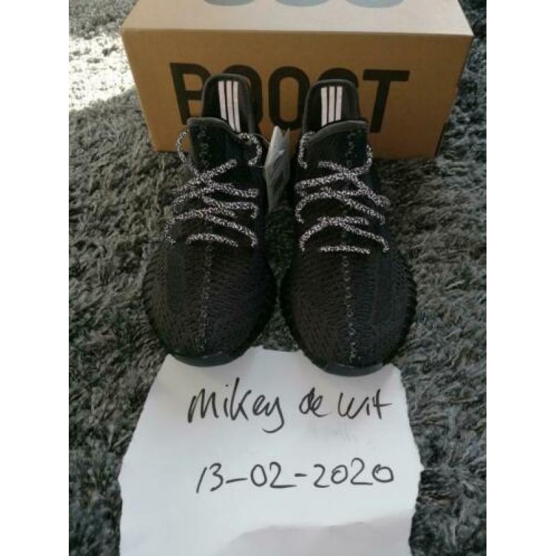 Adidas Yeezy Boost 350 V2 Black (non reflective)