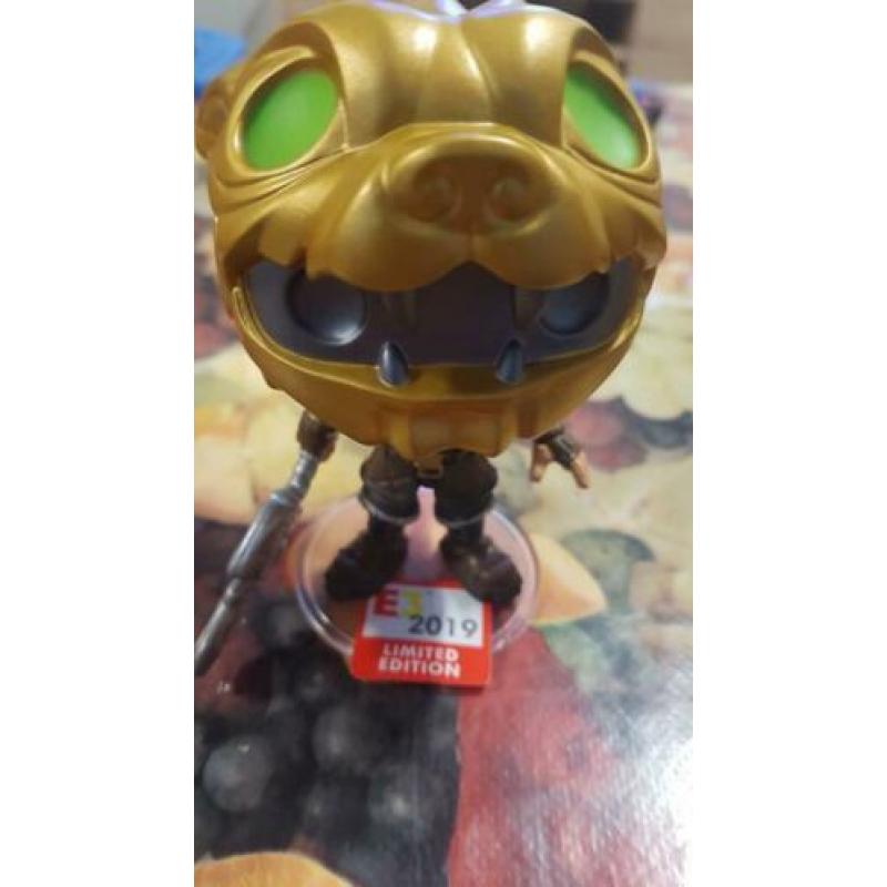 Fortnite funko popen met exclusive E3 battle hound funko