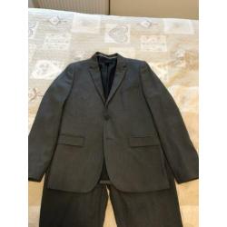 H&m slimfit kostuum maat 48/52 grijs