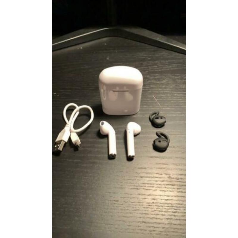 Bluetooth oortjes met extra’s I7