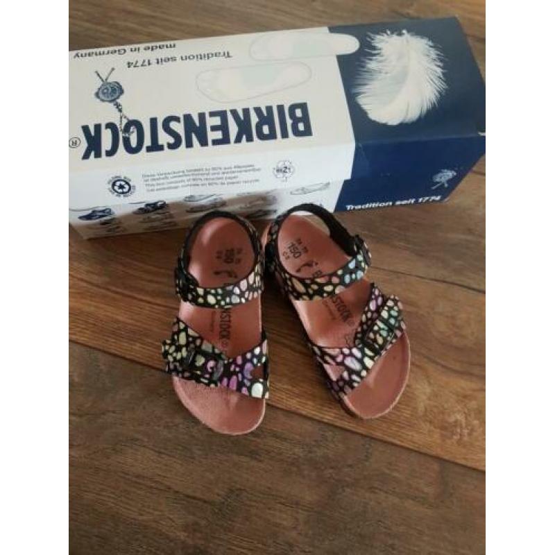 Nieuwe Birckenstock sandalen maat 24