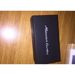 Porsche macan model limited edition 1:47