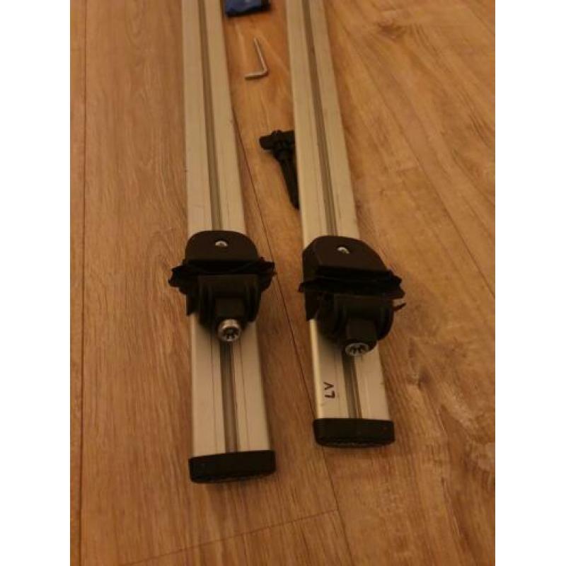Farad dakdragers Seat Ibiza ST bj 2011