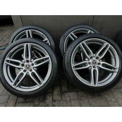 19inch ORIG MERCEDES AMG W213 E63 velgen incl a-merk banden!
