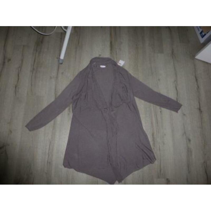 Libelle nieuw taupe kleur vest mt. 46