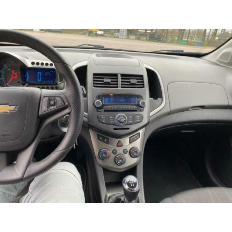 Chevrolet Aveo 1.3D 5-DEURS 2012 Grijs