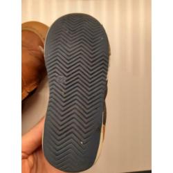 Koopje, twee paar jongens schoenen maat 22 Keq & Braqeez