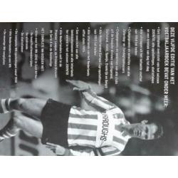 In voetbal international jaarboek 2011 nr 5