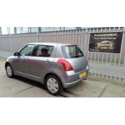 Mooie Suzuki Swift 1.3 GLS 5D 2005 Grijs/Nwe APK