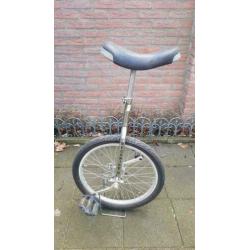 1 wieler, eenwieler, Circusfiets