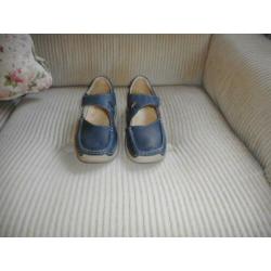 mooie dames WOLKY schoenen maat 37