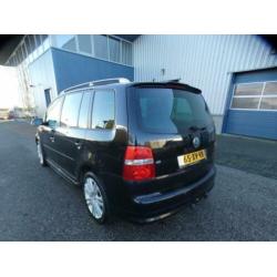 Volkswagen Touran 2.0 TDI Highline / AUTOMAAT / CLIMA / PANO