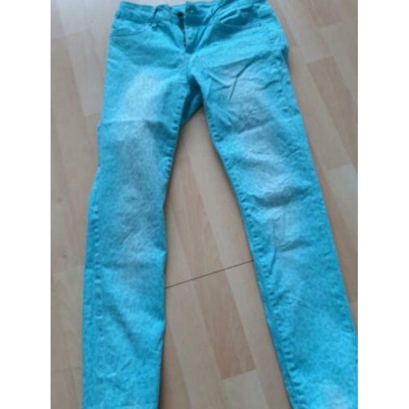 Leuke stapel meiden kleding