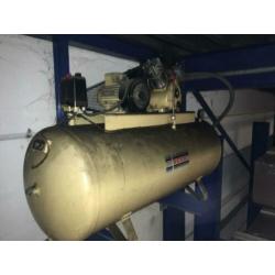 Berko compressor 400v 250ltr bj 1989