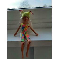 barbie in hangmat