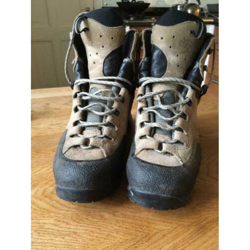 Bergschoenen heren merk Hanwag mt 43 zgan