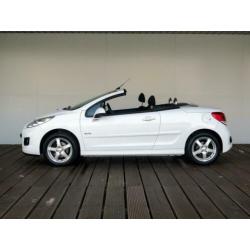 Peugeot 207 CC 1.6 VTi 120pk | 16" LM velgen (bj 2011)
