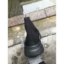 Balenciaga Black on Black Maat 42