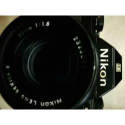 Spiegelreflex camera 50 mm met toebehoren