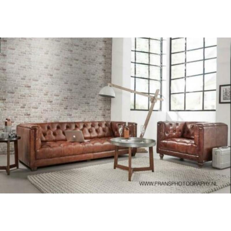 Originele Engelse Chesterfield bank KOOPZONDAG 1 MAART